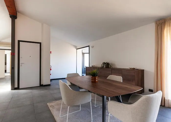 Attico I 7 Campanili Milan